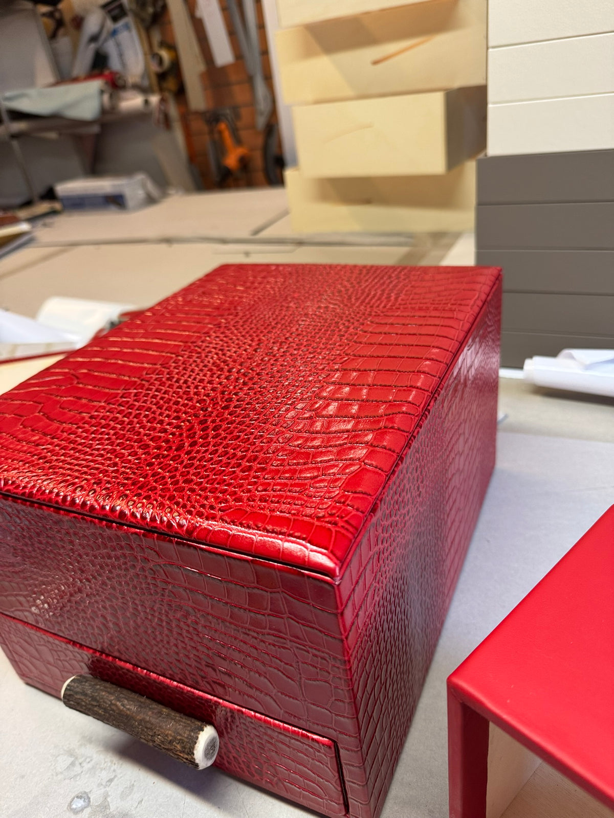 Scatola Porta Scarpe Artigianale su Misura